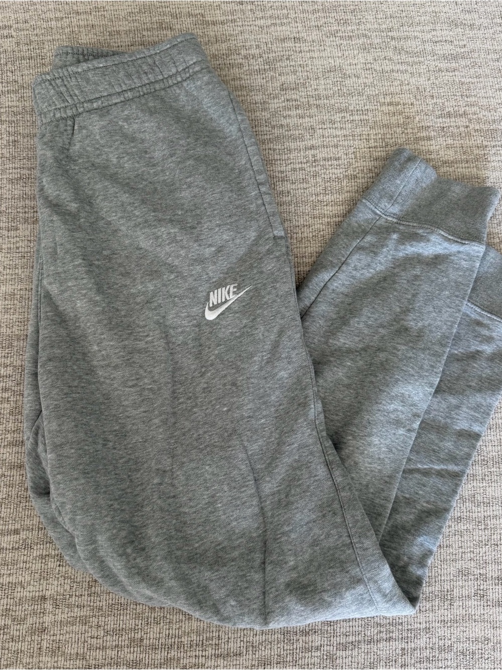 LIKE NEW Nike Gray Men's Fleece Jogger Sweatpants